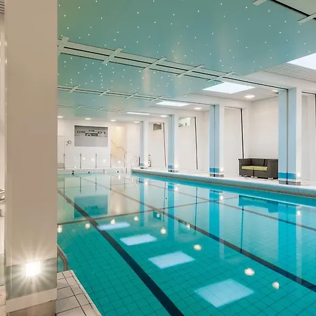 Hotel Haaga Park 4*